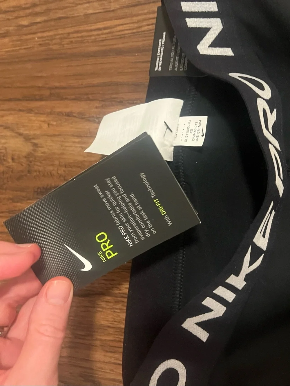 Night tight fit pro leggings mid rise cropped XS